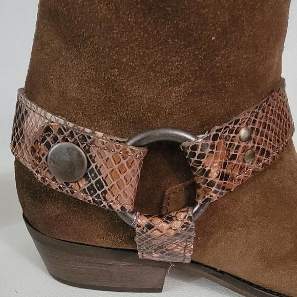 ARTISAN BY ZIGI “Layza” Booties in Brown Suede Snakeskin - Picture 7 of 9